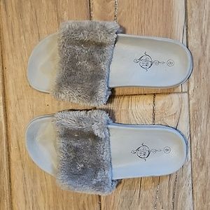 Sole Mates women's size 8 shoes